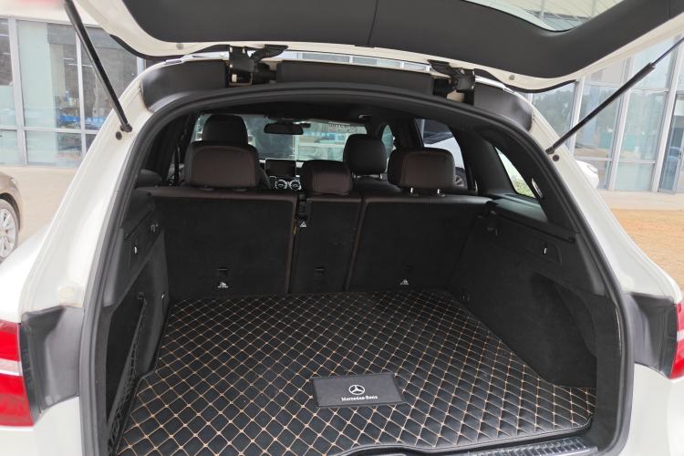 Used Mercedes-Benz GLC 2017 GLC 260 4MATIC Dynamic Edition
