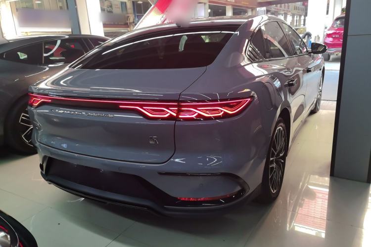 Used BYD Han 2025 EV Intelligent Driving Edition 701KM LiDAR Flagship Model