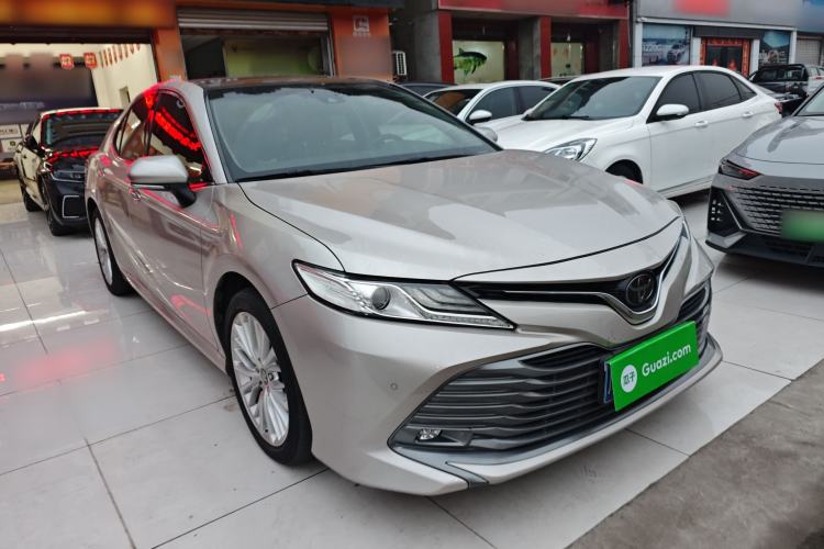 Used Toyota Camry 2019 2.5G Luxury Edition China VI Standard