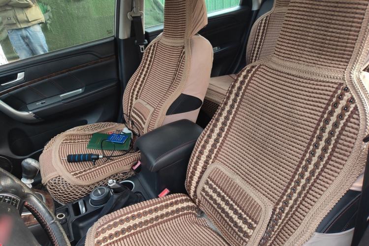 Used Haval H6 2015 Revised Version Sport Edition 1.5T Manual Transmission Two-Wheel Drive Elite Grade
