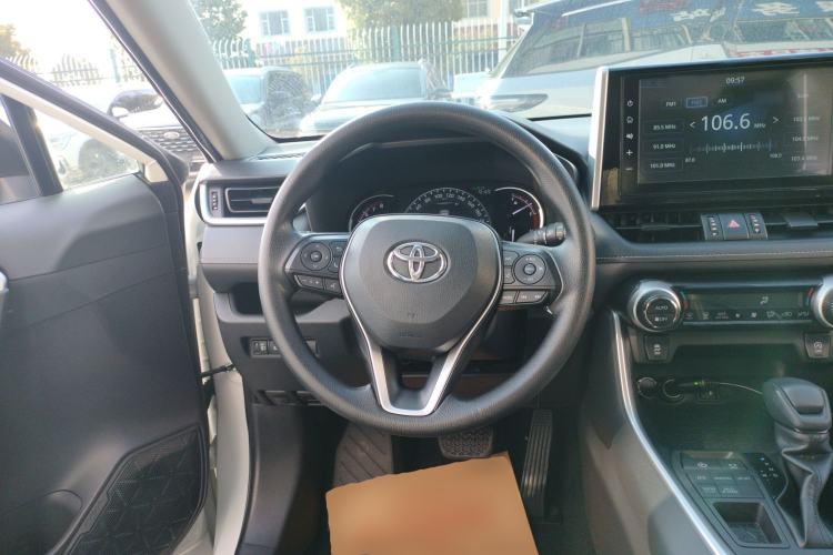 Used Toyota RAV4 2020 2.0L CVT 4x4 Trend Edition