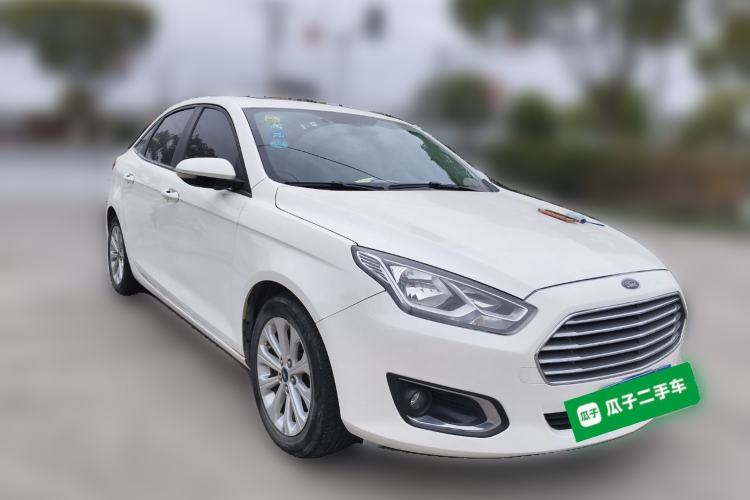 Used Ford Escort 2015 1.5L Automatic Fashion Model
