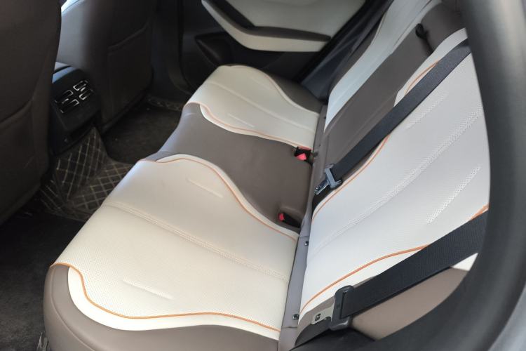 Used BYD Qin PLUS 2024 Honor Edition EV 420KM Leading Model
