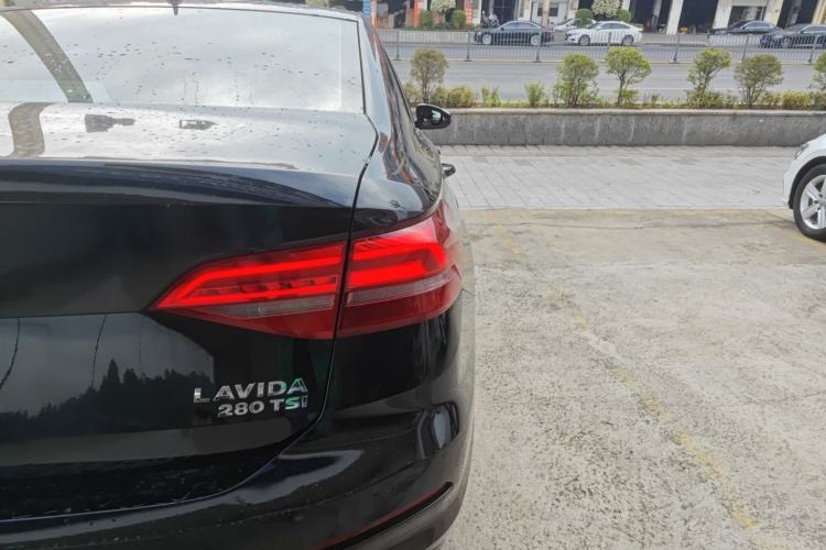 Used Volkswagen Lavida 2019 280TSI DSG Comfort Edition China VI standard
