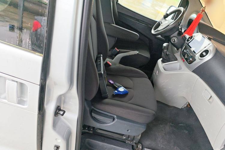 Used  M3 2018 1.6L Express Edition 7-Seater
