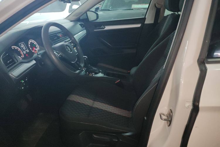 Used Volkswagen Lamando 2021 230TSI DSG Fashion Edition
