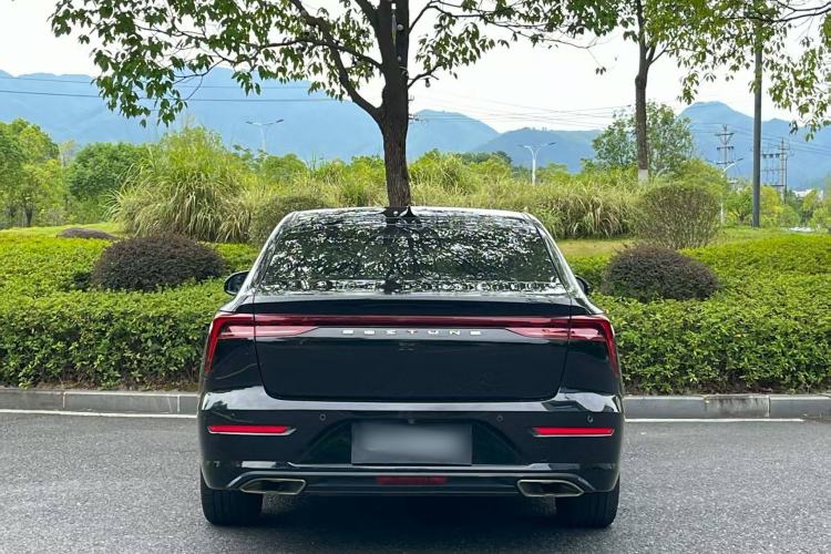 Used Bestune B70 2023 Third Generation 1.5T Automatic Enjoyment Version
