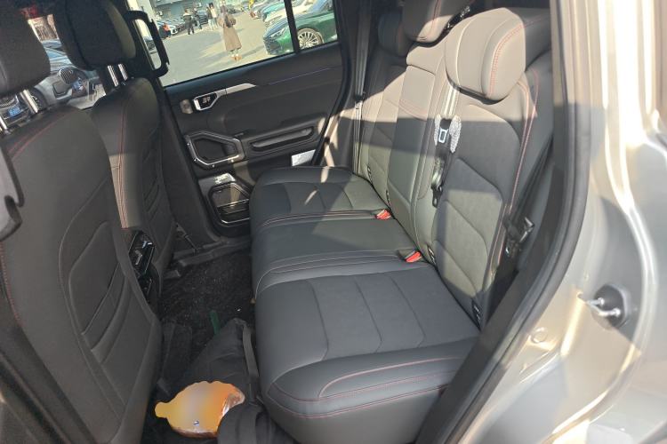 Used JETOUR Traveler 2023 2.0T All-Wheel Drive CrossPRO+