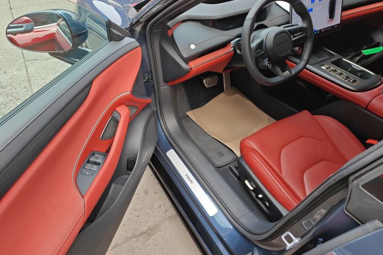 Used  SU7 2024 Four-Wheel Drive Ultra-Long Range Advanced Intelligent Driving Max Edition