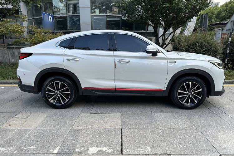 Used Changan CS85 COUPE 2021 1.5T DCT Elite Edition
