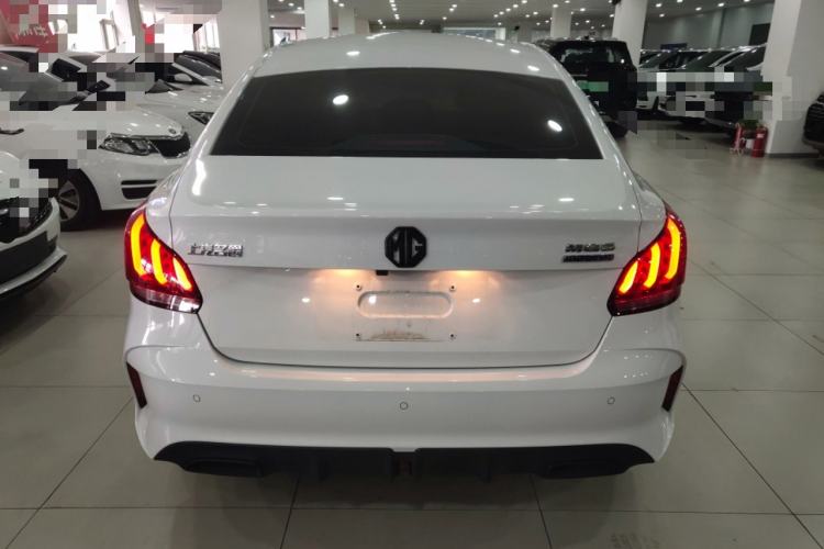 Used MG 5 2023 180 DVVT Manual Fashion Edition
