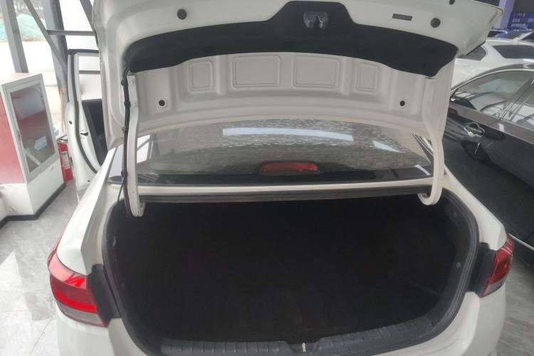 Used Kia K2 2017 Sedan 1.4L MT DLX