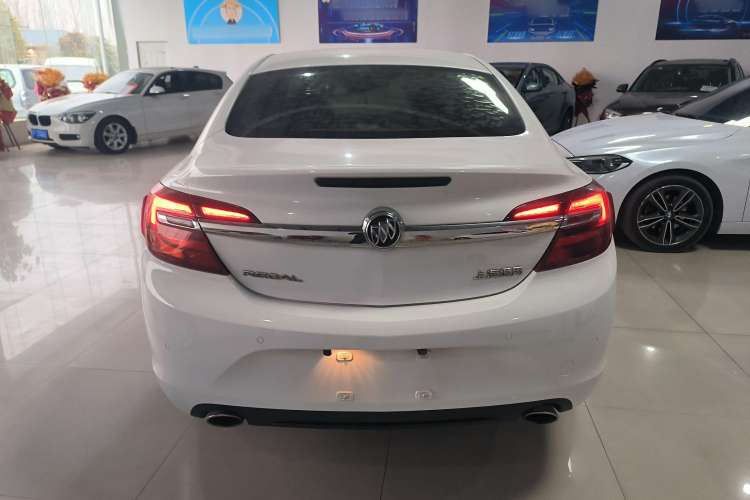 Used Buick Regal 2015 2.0L Leading Fashion Edition
