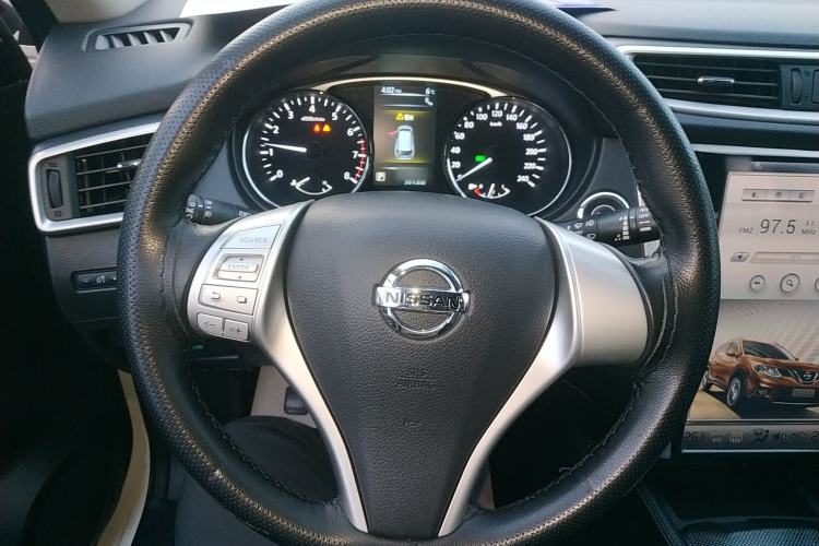 Used Nissan X-Trail 2014 2.5L CVT Luxury Edition 4WD
