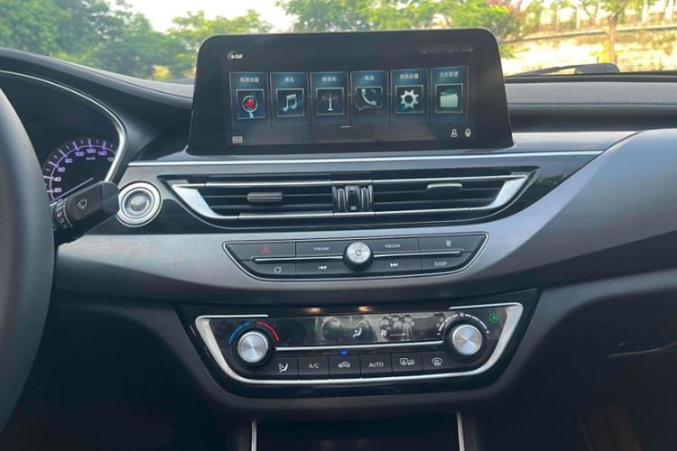 Used Changan Ruicheng CC 2021 Blue Whale Edition 1.5T DCT Luxury Model
