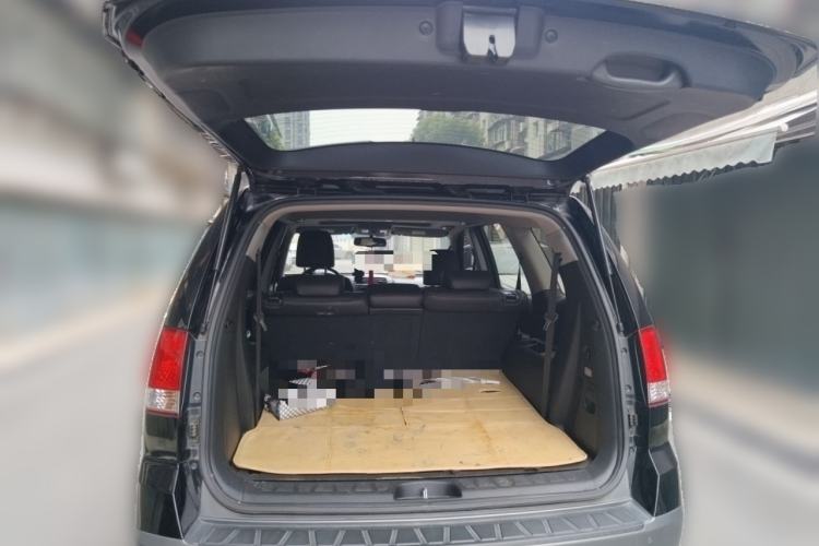 Used Kia Borrego 2015 3.8L Luxury Edition China IV