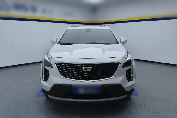 Used Cadillac XT4 2018 28T Two-Wheel Drive Leading Version
