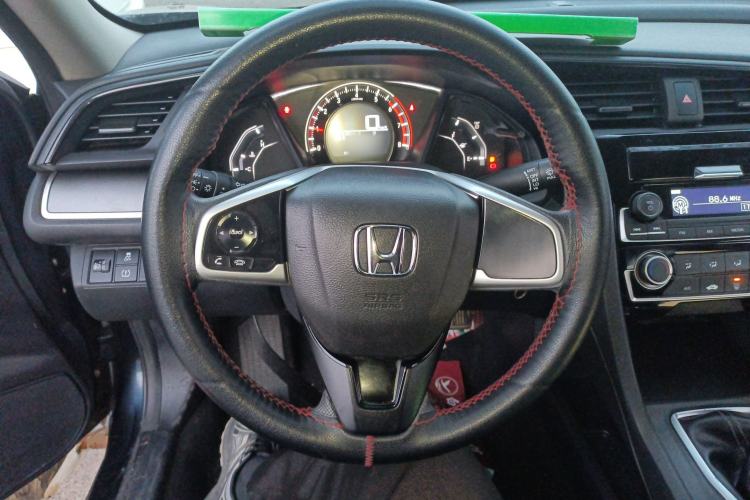 Used Honda Civic 2016 180TURBO Manual Comfort Version

