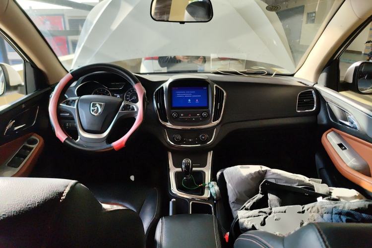 Used Baojun 560 2015 1.8L Manual Elite Edition