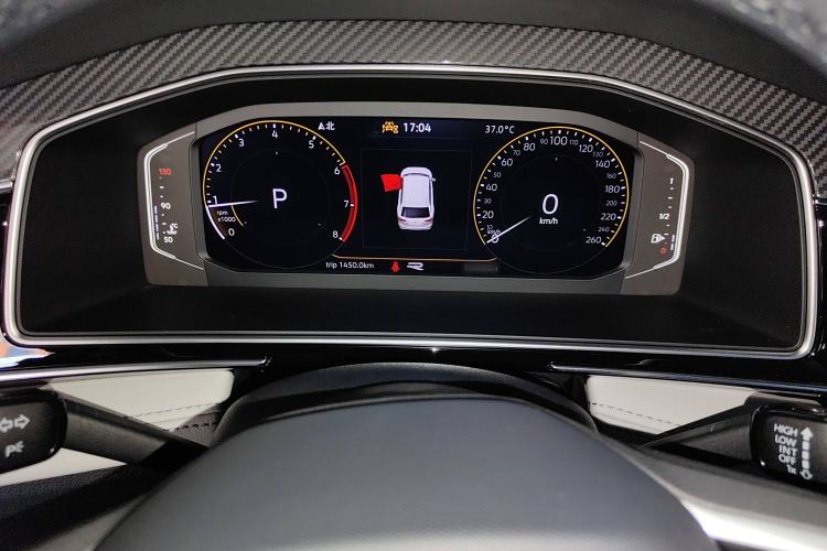 Used Volkswagen Tiguan L 2024 330TSI Automatic Two-Wheel Drive R-Line Enhanced Edition
