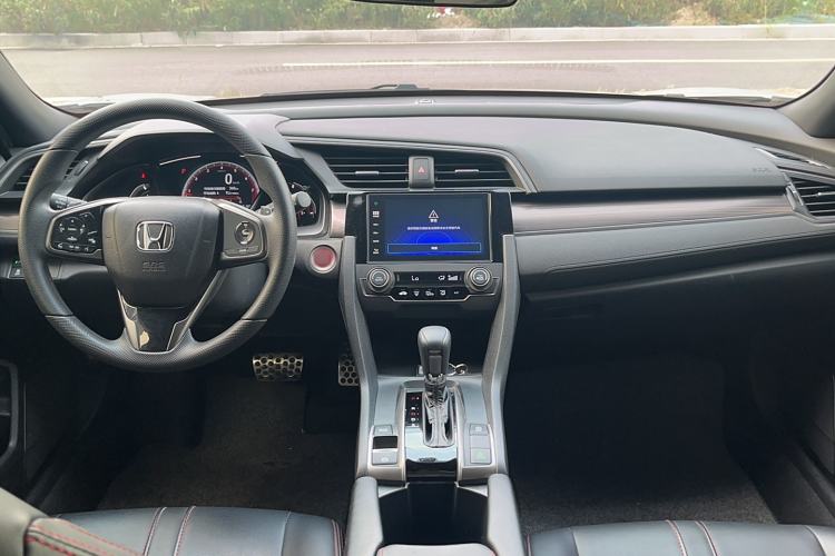 Used Honda Civic 2021 HATCHBACK 220TURBO CVT Trendy Cool Edition
