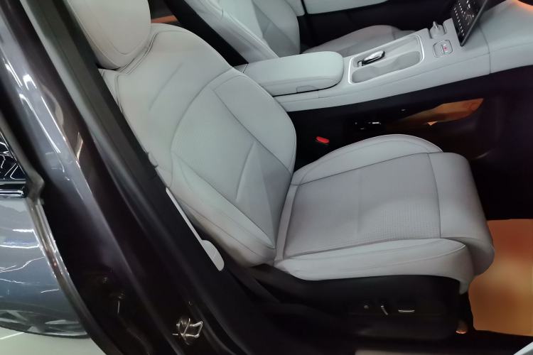 Used Nio ES6 2024 75 kWh
