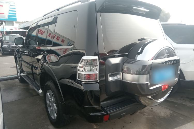 Used Mitsubishi Pajero 2019 3.0L Automatic Comfort Edition