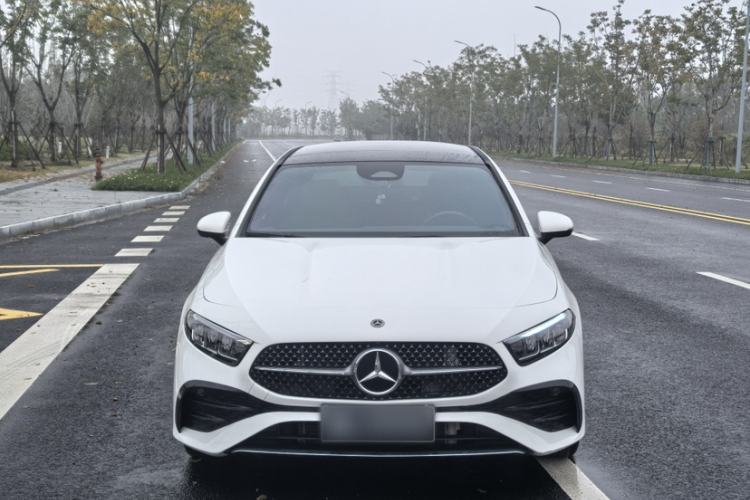 Used Mercedes-Benz A-Class 2024 Updated A 200 L Fashion Version
