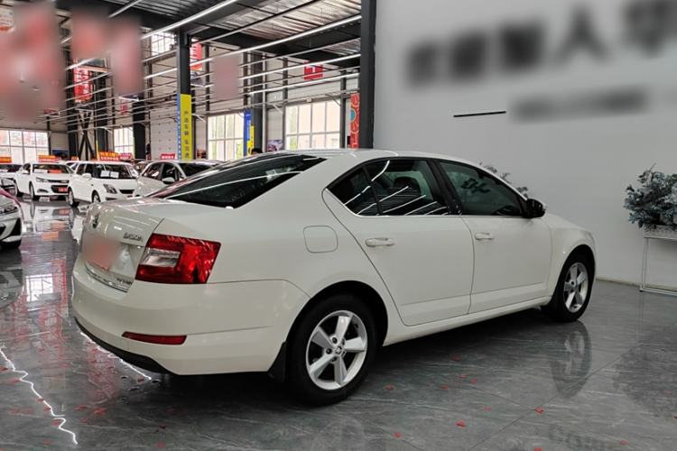 Used Skoda Octavia 2015 1.4TSI DSG Yijun Edition
