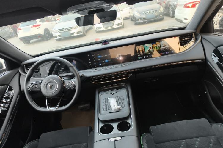 Used VOYAH FREE 2025 318 318 km Rear-Drive Touring Edition
