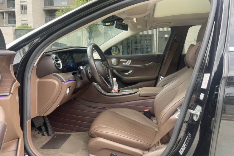 Used Mercedes-Benz E-Class New Energy 2022 Restyled E 350 e L Plug-in Hybrid Sedan
