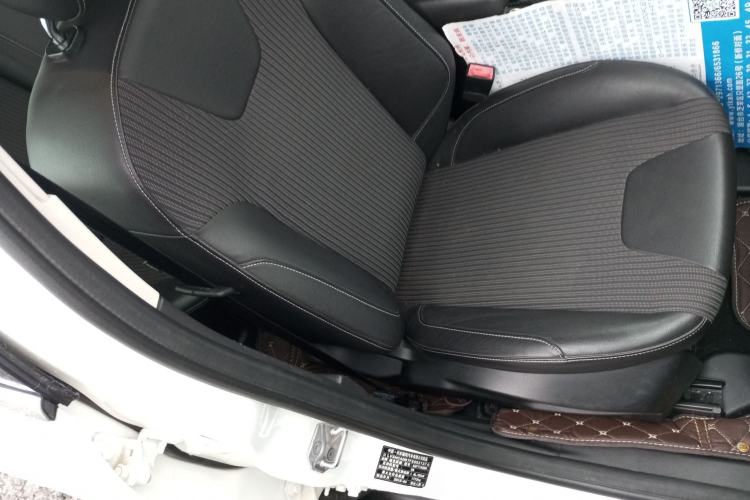 Used Ford Focus 2012 Hatchback 1.6L Automatic Fashion Edition