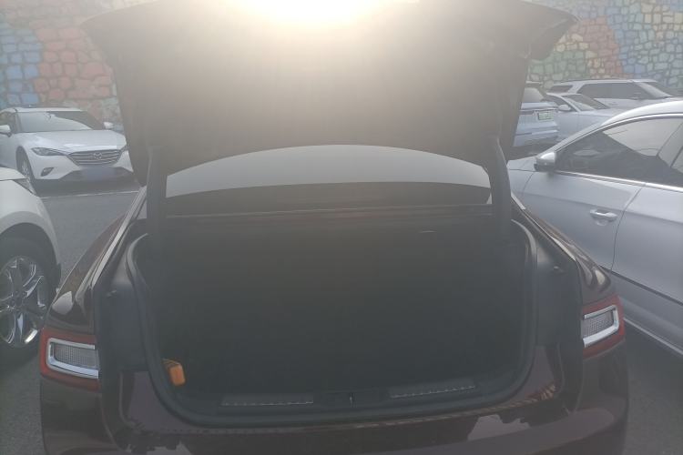 Used Lincoln Continental 2019 2.0T Two-Wheel Drive Luxury Edition China VI Standard
