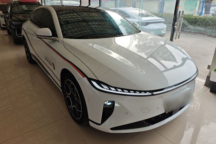 Used  A07 2025 Blue Whale Range-Extending Version 230 Flagship Model