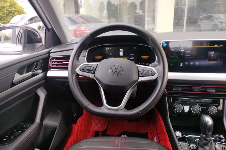 Used Volkswagen Lavida 2023 300TSI DSG Starry Full-Comfort Edition
