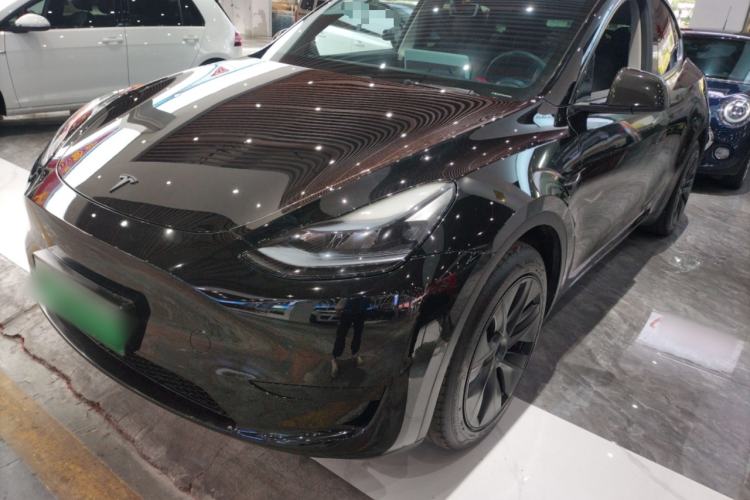 Used Tesla Model Y 2023 Rear-Wheel-Drive Version
