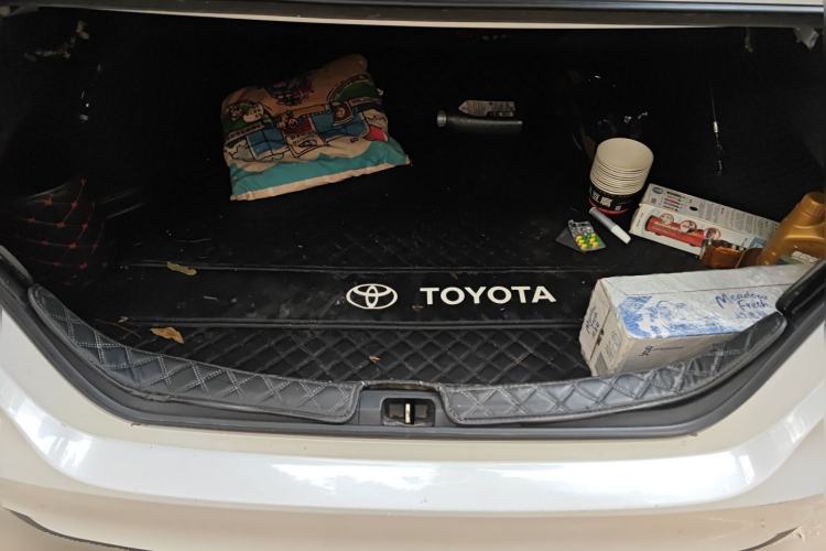 Used Toyota Camry 2018 2.5G Luxury Edition
