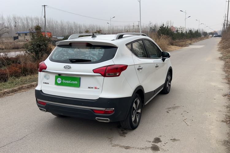 Used  Refine S3 2017 1.5L Manual Luxury Model
