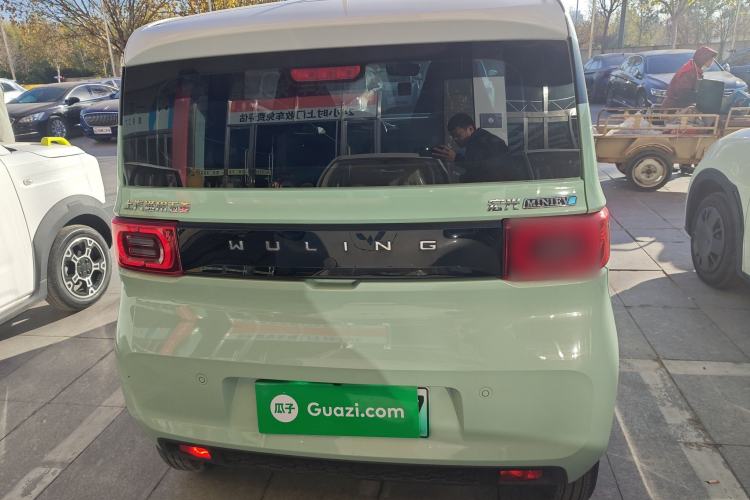 Used Wuling Hongguang MINIEV 2021 Macaron Fashion Model Lithium Iron Phosphate
