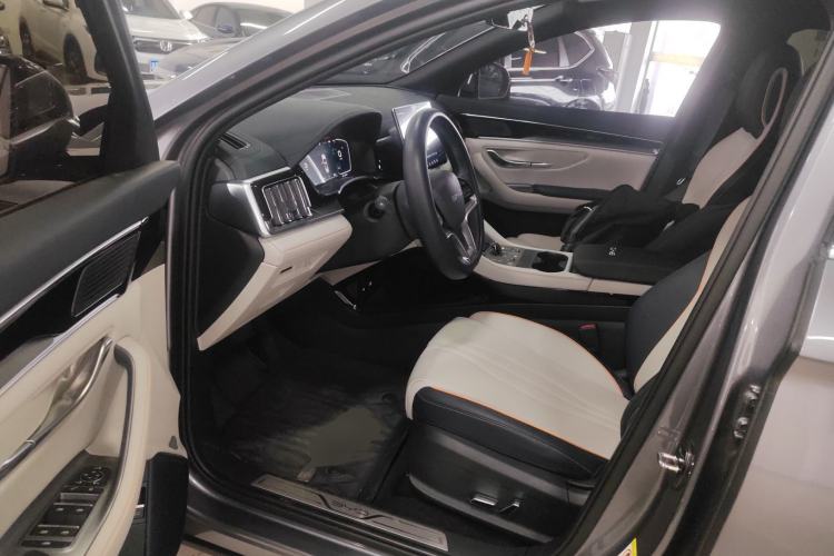 Used BYD Song PLUS New Energy 2023 Champion Edition EV 520KM Flagship Model
