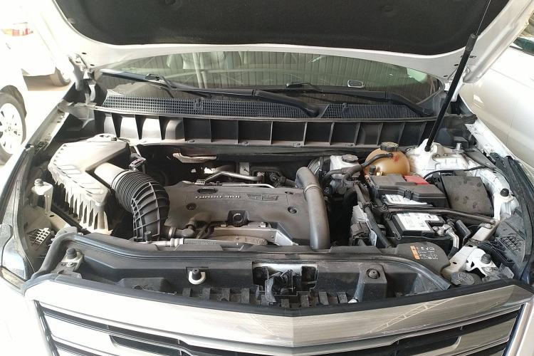 Used Cadillac XT5 2018 28T Four-Wheel Drive Luxury Model
