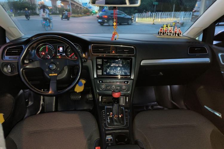 Used Volkswagen Golf Pure Electric 2020 Chari
