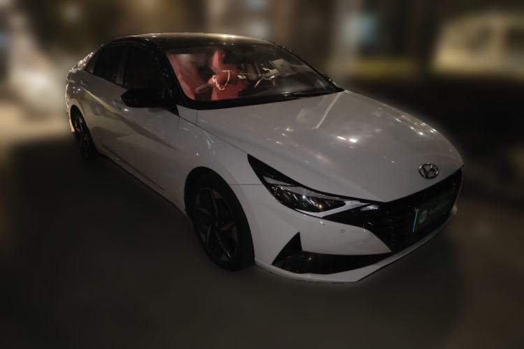 Used Hyundai Elantra 2021 1.5L CVT LUX Prestige Edition