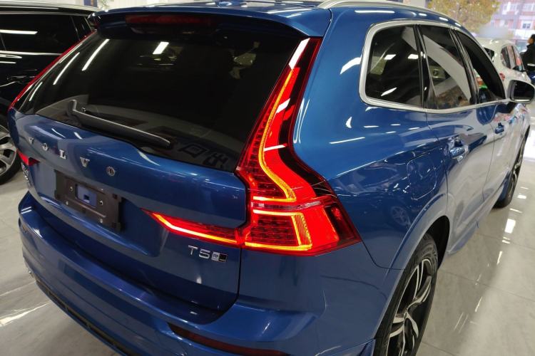 Used Volvo XC60 2019 T5 4x4 Smart & Dynamic Sport Edition China VI Standard
