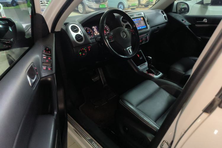 Used Volkswagen Tiguan 2017 300TSI Automatic Two-Wheel Drive Silk Road Comfort Edition
