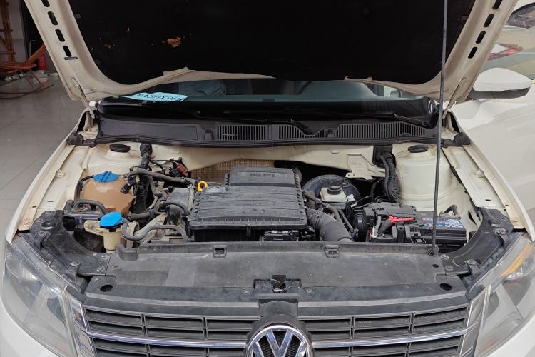 Used Volkswagen Lavida 2015 1.6L Automatic Fashion Edition
