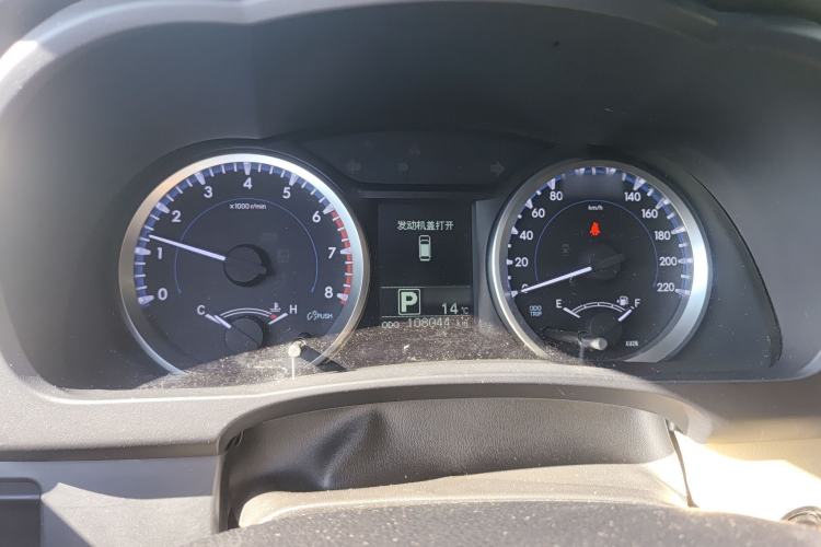 Used Toyota Highlander 2018 2.0T Two-Wheel Drive Elite Edition 7 Seats Emission Standard China V