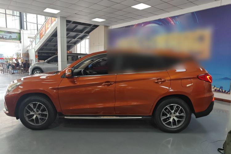 Used BYD Song 2016 1.5TI Manual Luxury Model
