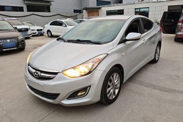 Used Hyundai Elantra 2015 1.6L Automatic Fashion Model