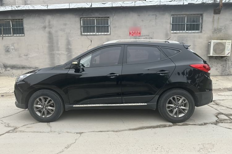 Used Hyundai ix35 2015 2.0L Automatic 2WD Comfort Edition China IV Standard
